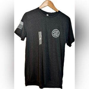 NWT SIG Dark Gray Men's Short Sleeve Tee